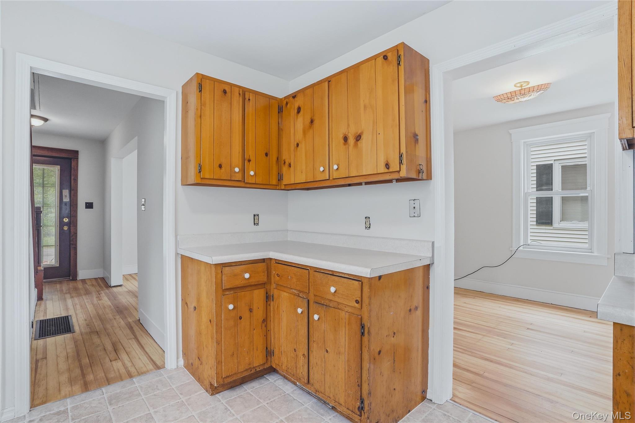 Single Family Andrew Street Ulster County, NY 12401, MLS-1007067-8