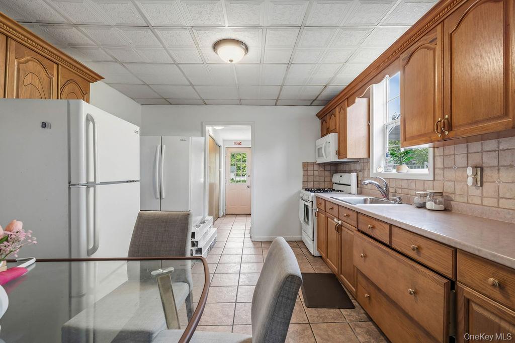 Single Family Blauvelt Avenue  Rockland County, NY 10993, MLS-1007079-11