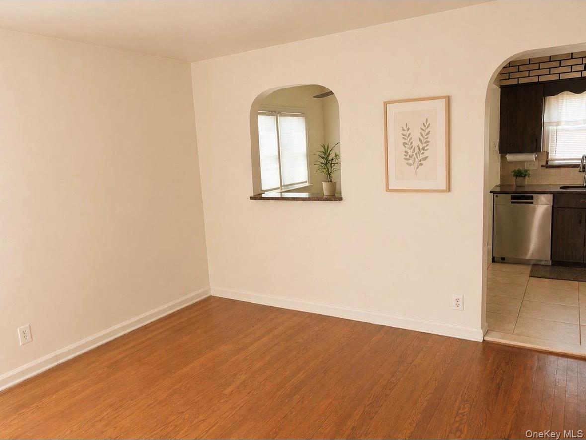 Apartment 250 Queens, NY 11422, MLS-1007097-3