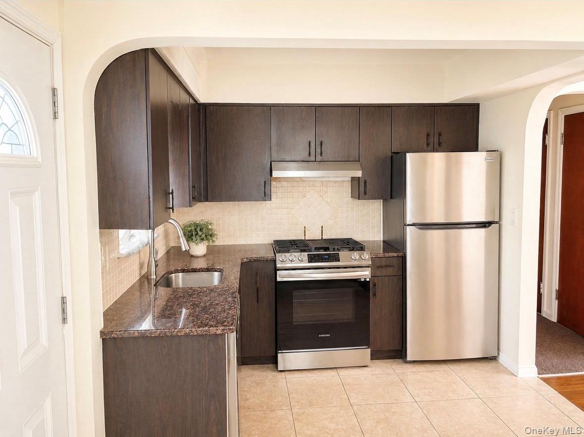 Apartment 250 Queens, NY 11422, MLS-1007097-5