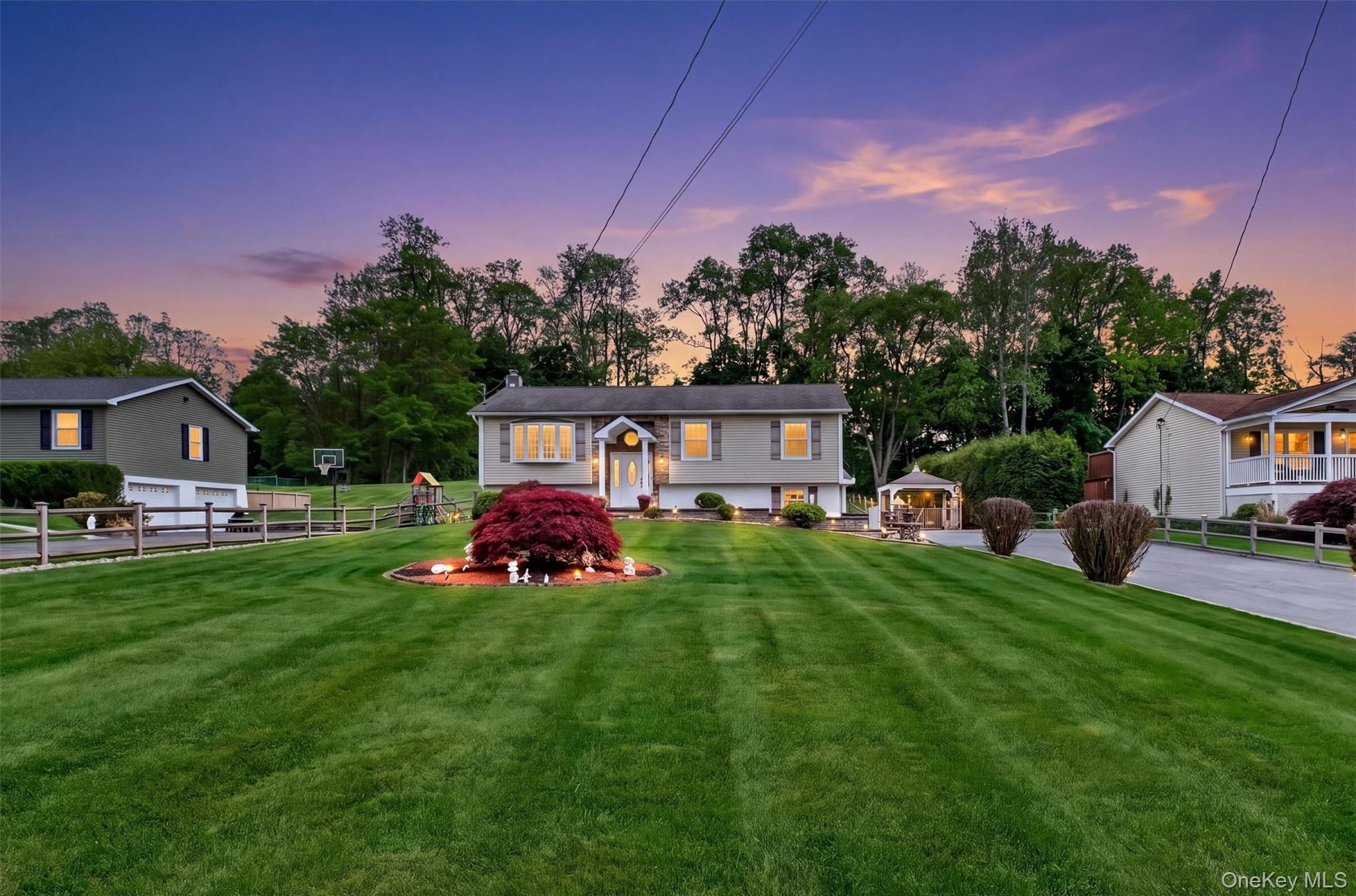 Single Family Camelot Road Dutchess County, NY 12601, MLS-1007141-2