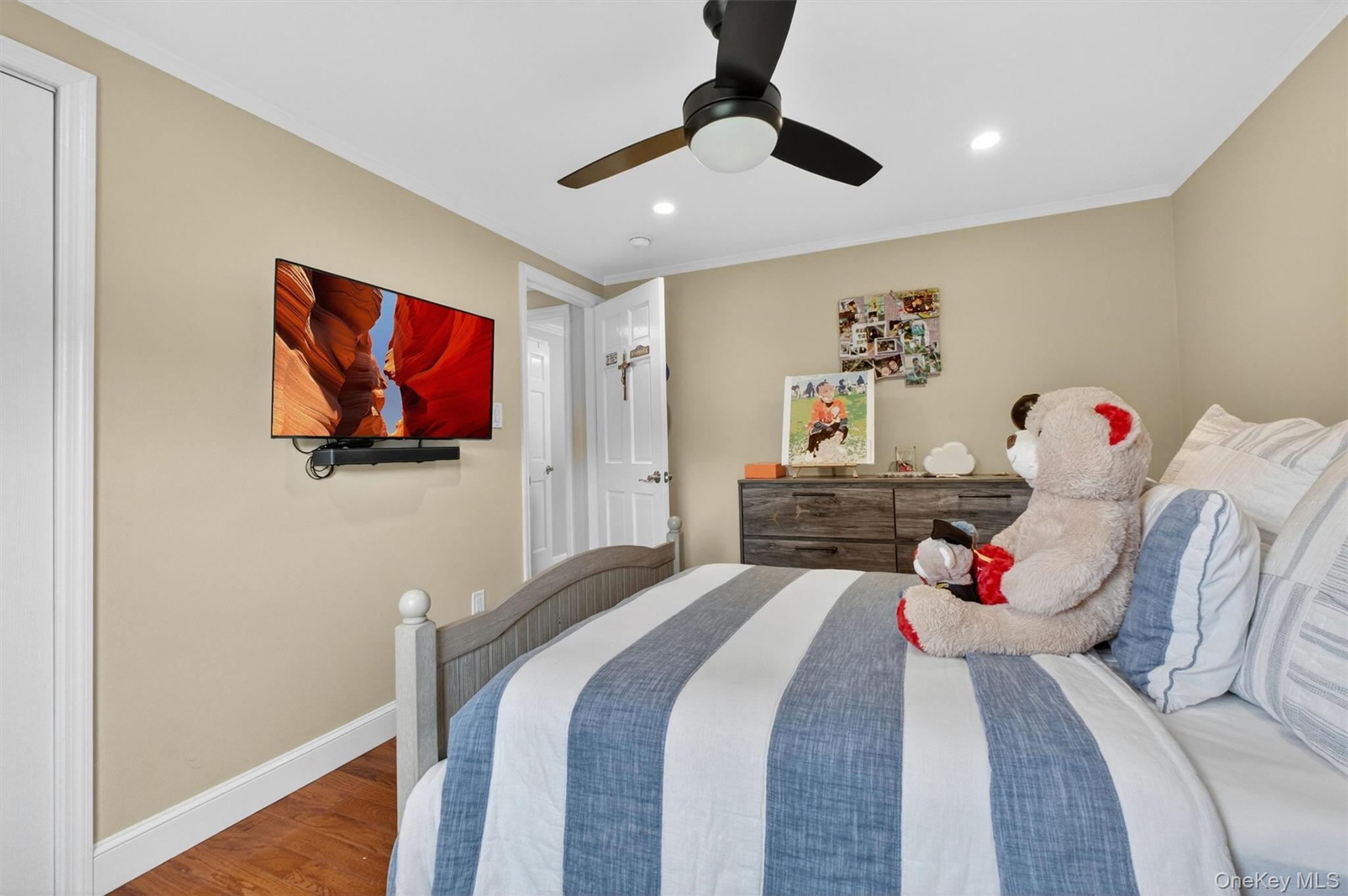 Single Family Camelot Road Dutchess County, NY 12601, MLS-1007141-23