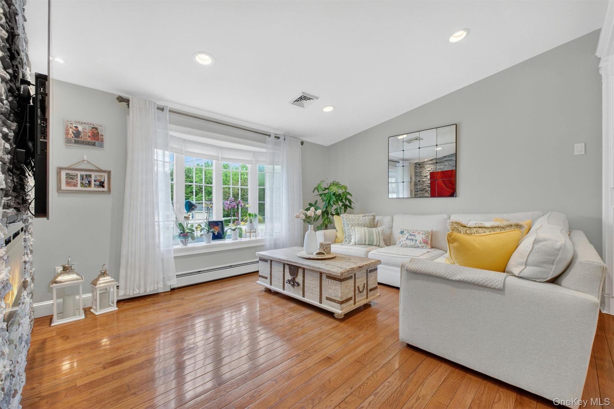 Single Family Camelot Road Dutchess County, NY 12601, MLS-1007141-4