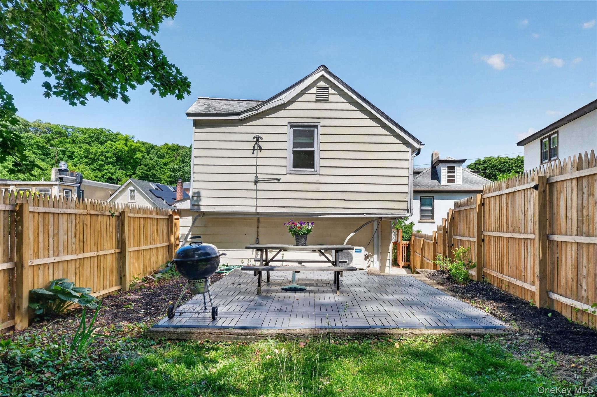 Single Family Grand Street  Westchester County, NY 10520, MLS-1007145-24