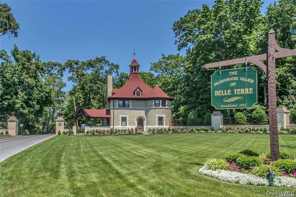 Single Family Bell Circle  Suffolk County, NY 11777, MLS-1007146-5