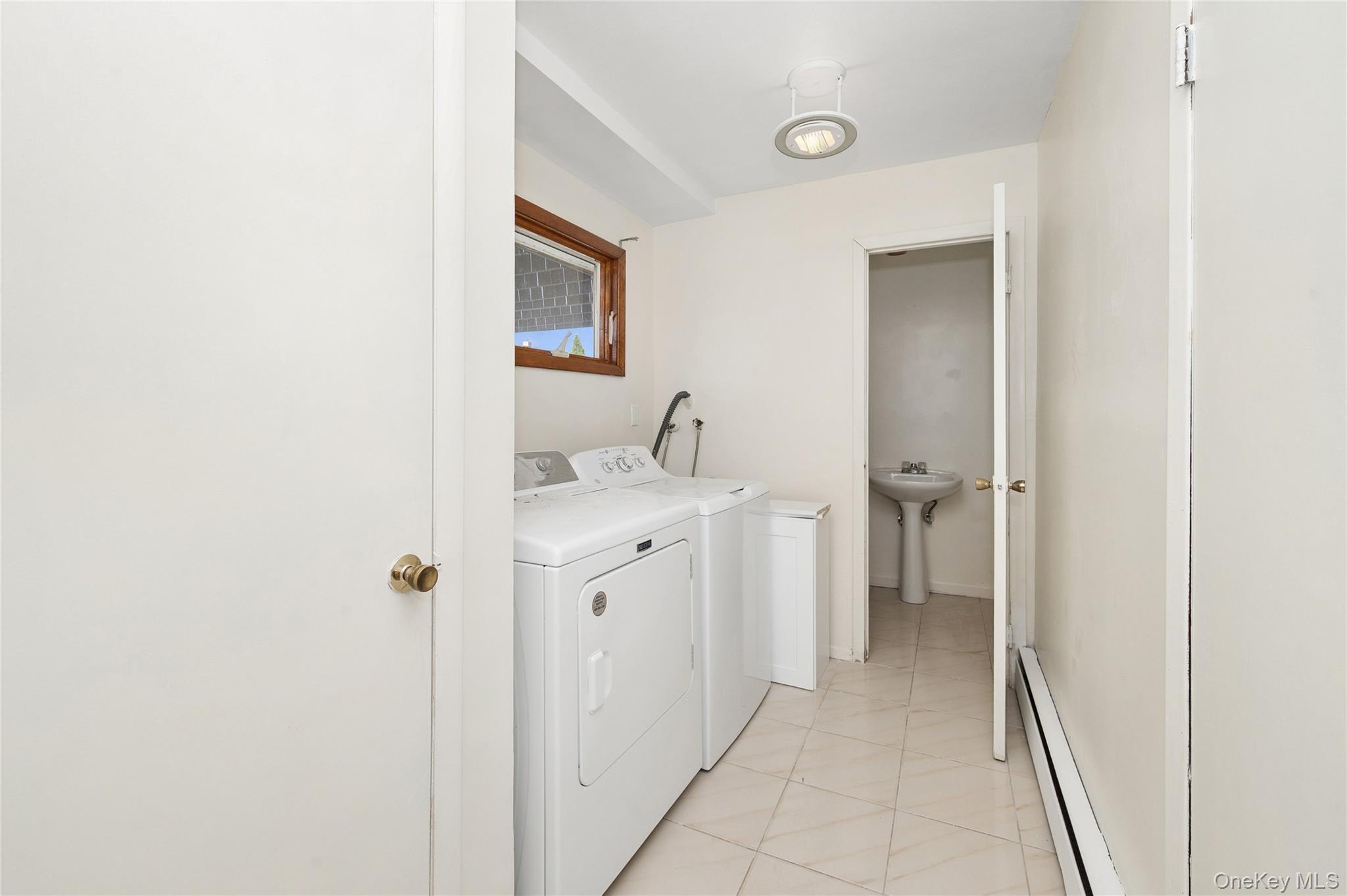 Single Family Riverside Drive Nassau County, NY 11793, MLS-1007174-13