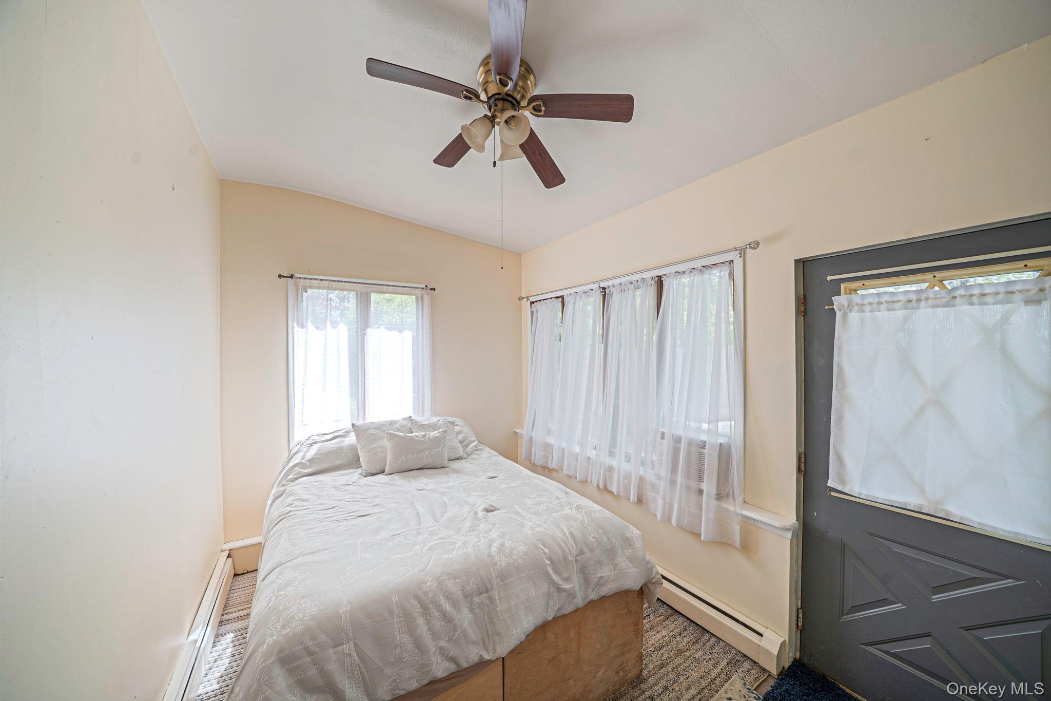 Single Family Houghton Boulevard Suffolk County, NY 11790, MLS-1007178-16