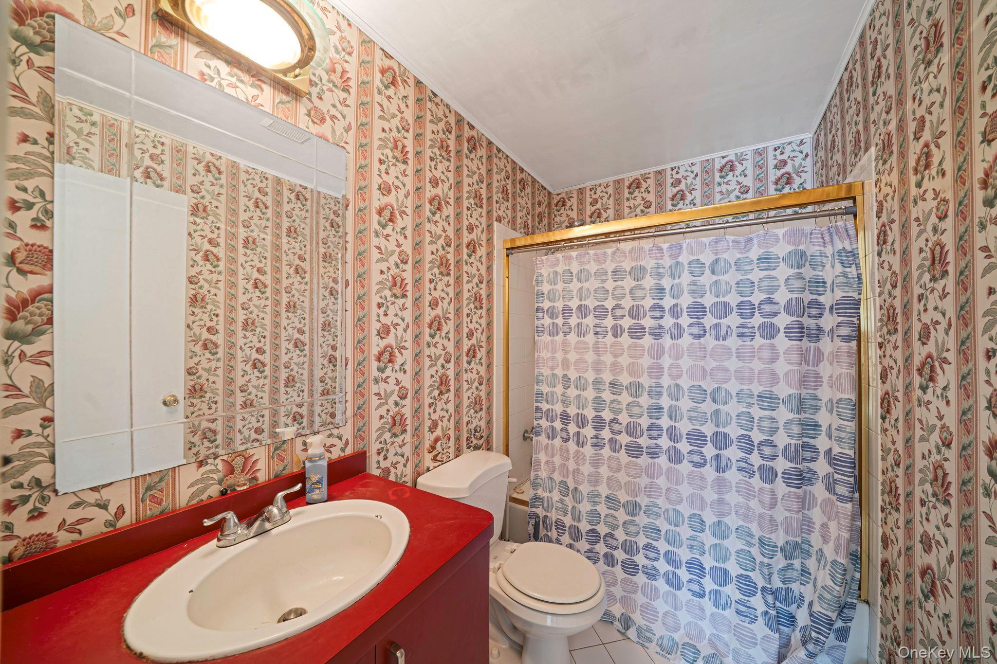 Single Family Houghton Boulevard Suffolk County, NY 11790, MLS-1007178-20