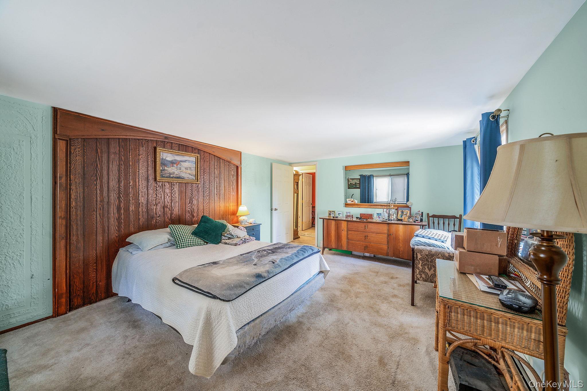 Single Family Houghton Boulevard Suffolk County, NY 11790, MLS-1007178-24