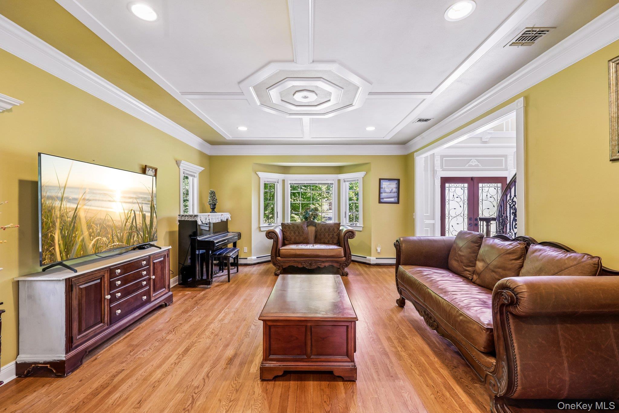 Single Family Penn Court Suffolk County, NY 11733, MLS-1007197-3