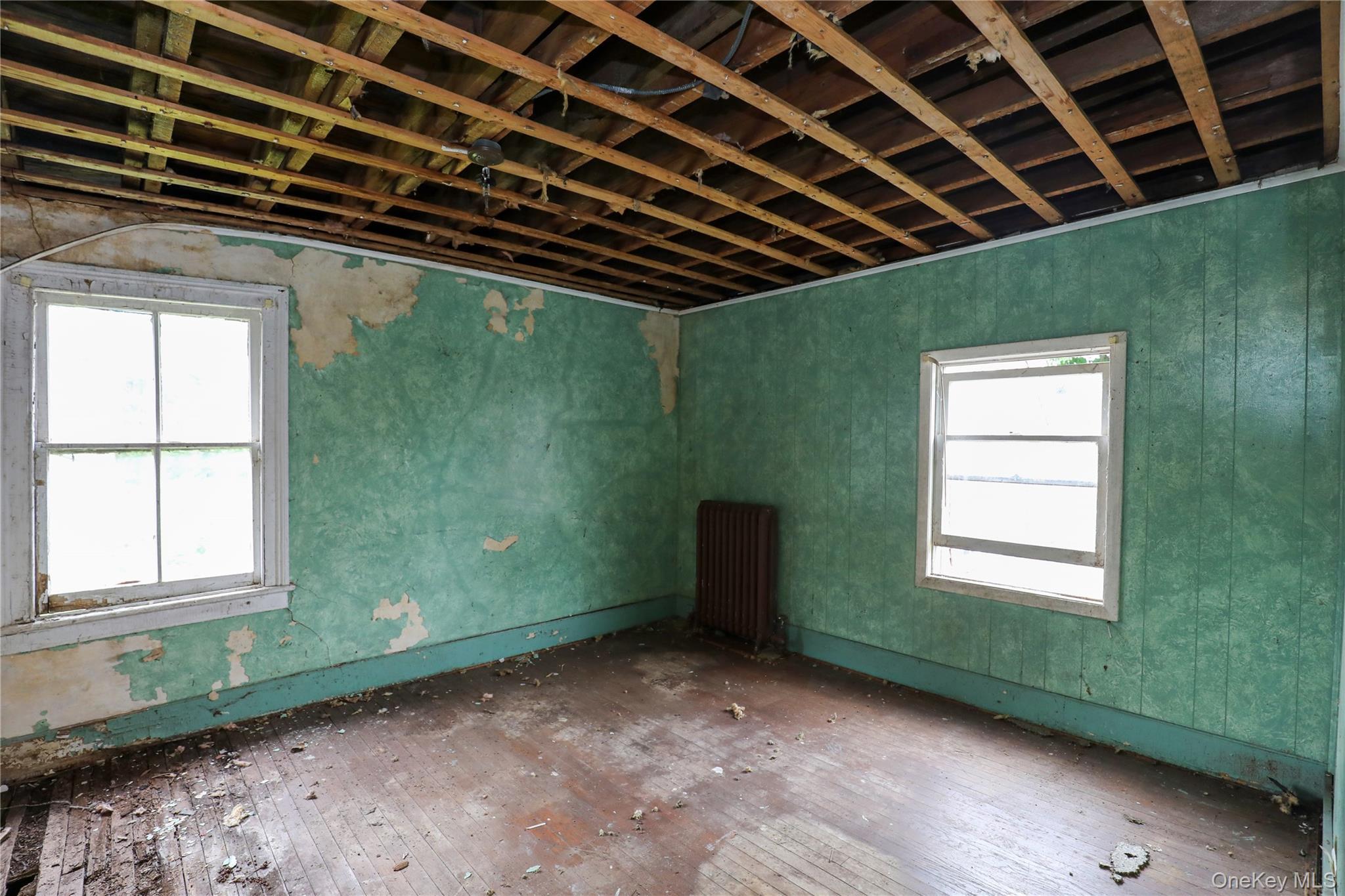 Single Family Hone  Ulster County, NY 12401, MLS-1007214-11