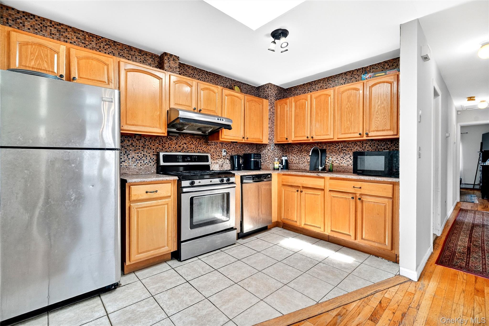 Single Family 7th Avenue  Queens, NY 11356, MLS-1007218-23