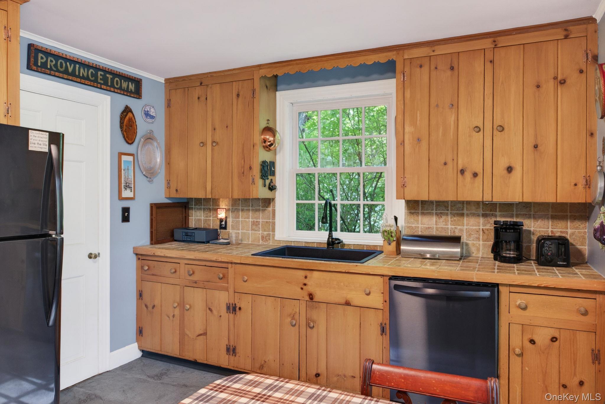 Single Family Playhouse Lane  Ulster County, NY 12498, MLS-1007228-9
