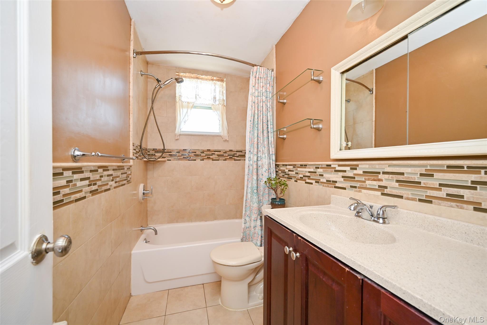 Single Family 73rd Queens, NY 11379, MLS-1007253-15