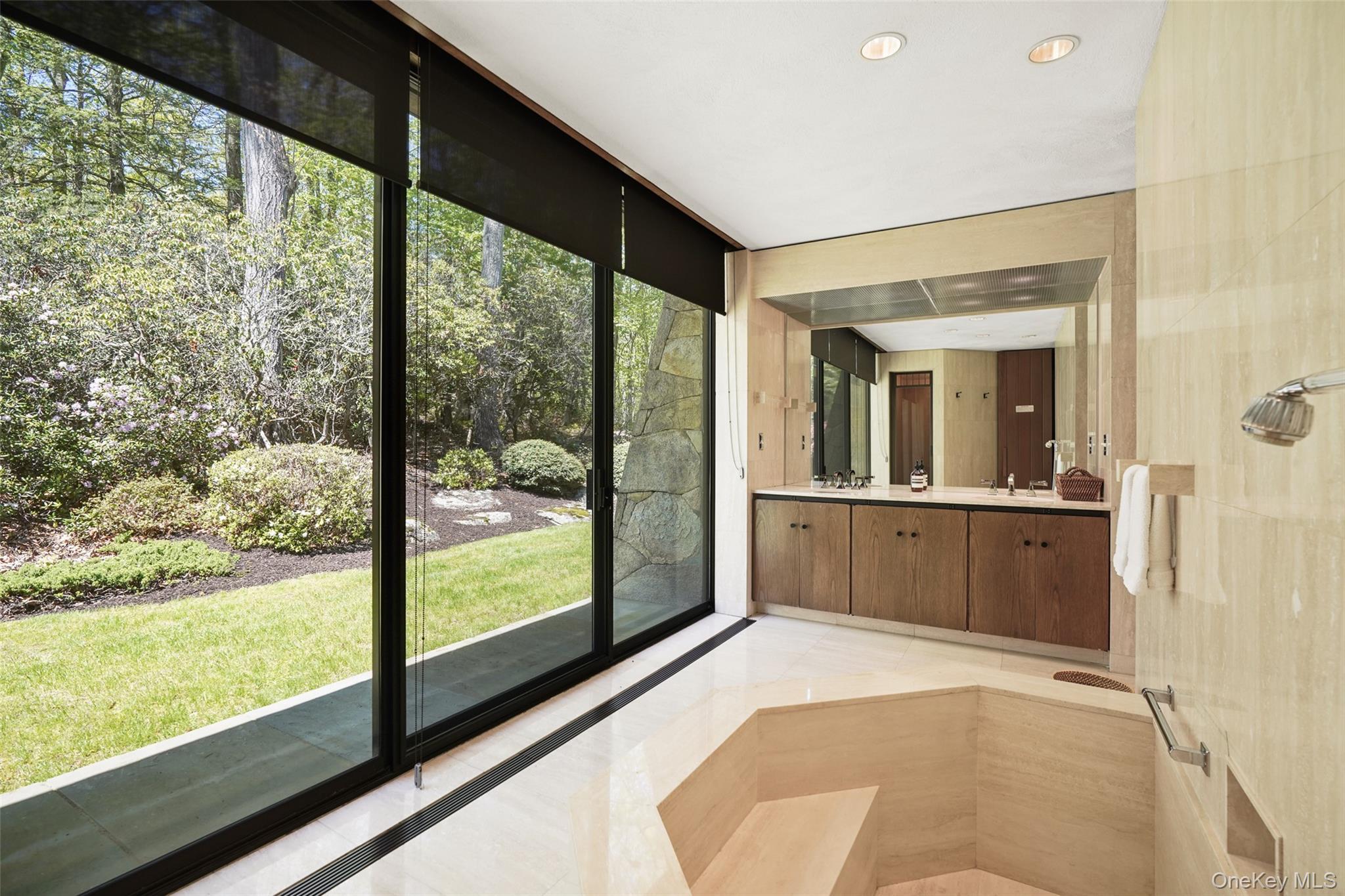 Single Family Eastwoods Road Westchester County, NY 10576, MLS-1007263-25