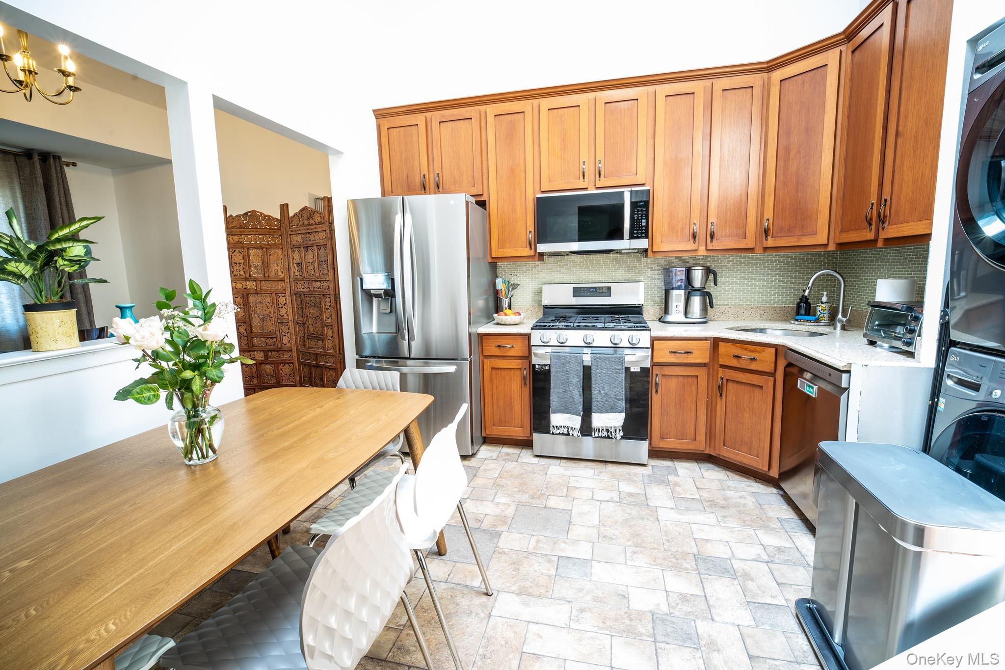 Single Family Longfellow Avenue Bronx, NY 10460, MLS-1007282-5
