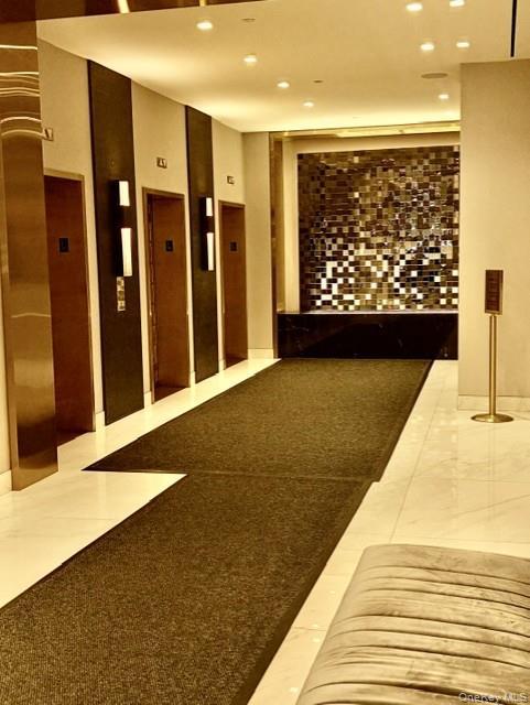 Apartment 51st Manhattan, NY 10019, MLS-1007326-4