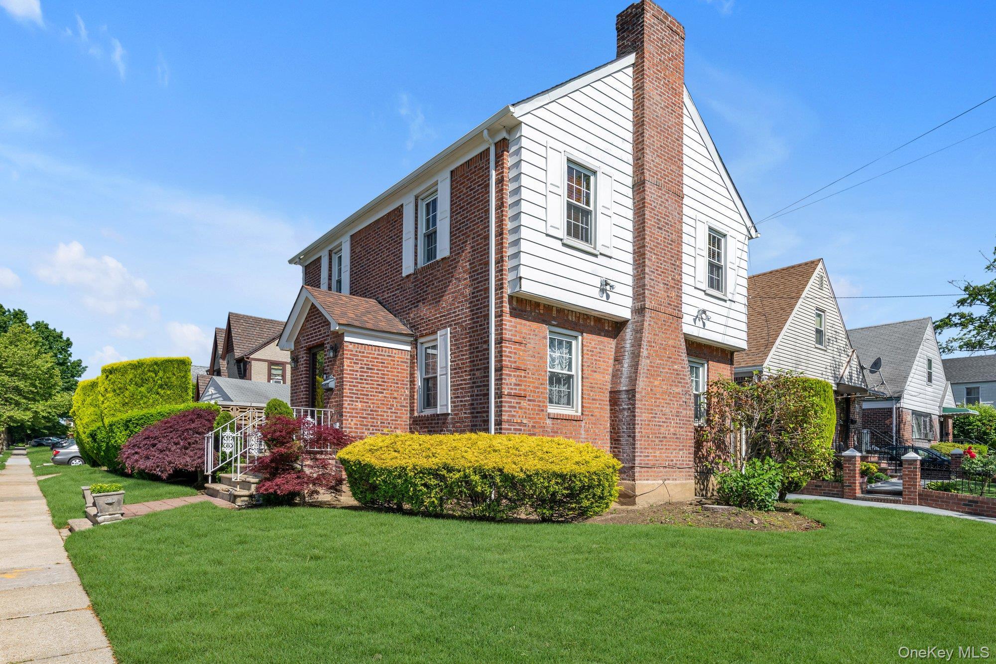 Single Family 166th Street Queens, NY 11358, MLS-1007363-2