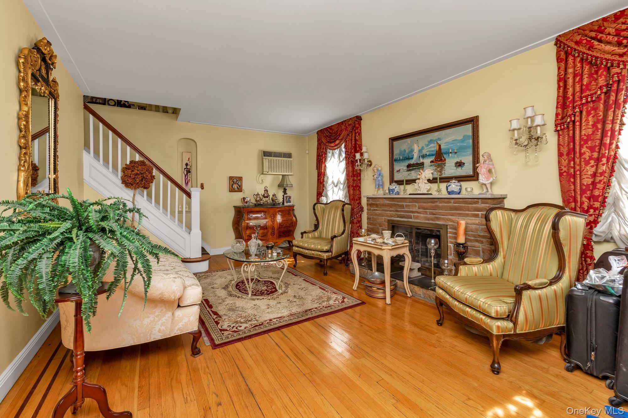 Single Family 166th Street Queens, NY 11358, MLS-1007363-3