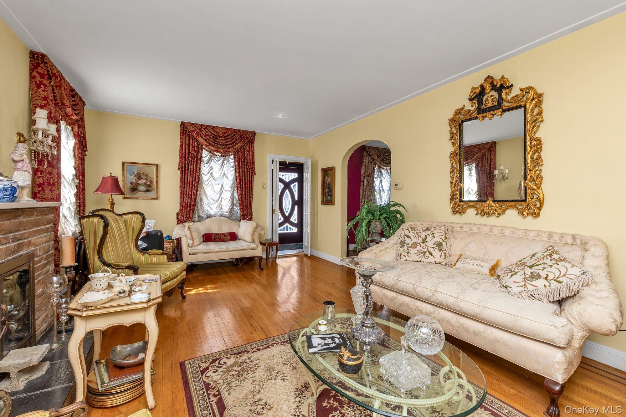 Single Family 166th Street Queens, NY 11358, MLS-1007363-4