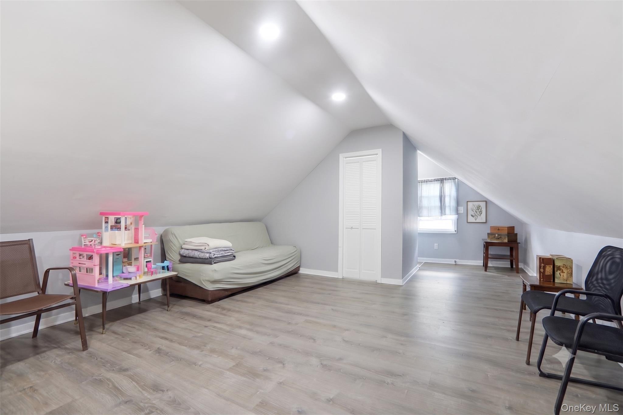Single Family 222nd Queens, NY 11411, MLS-1007366-11