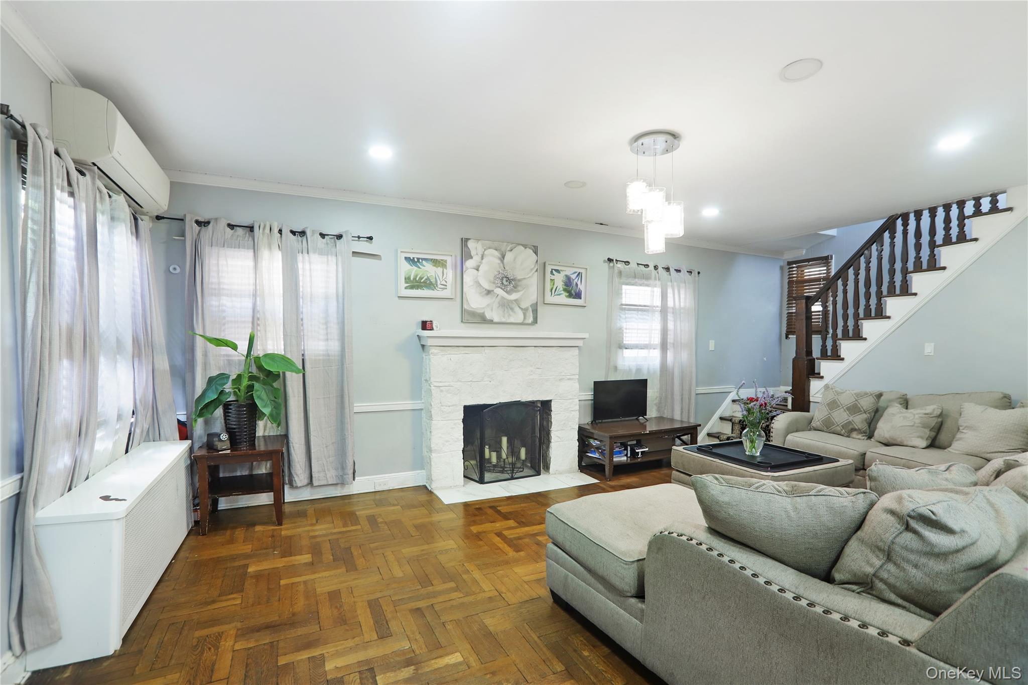 Single Family 222nd Queens, NY 11411, MLS-1007366-2