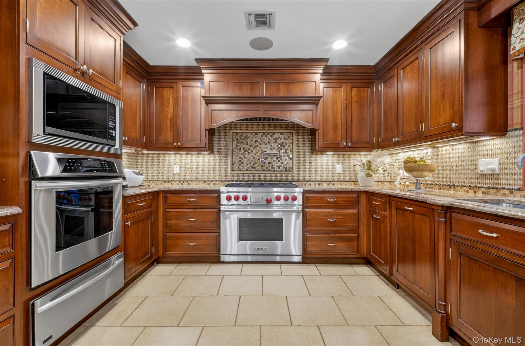 Single Family Mimosa Drive  Nassau County, NY 11576, MLS-1007376-14