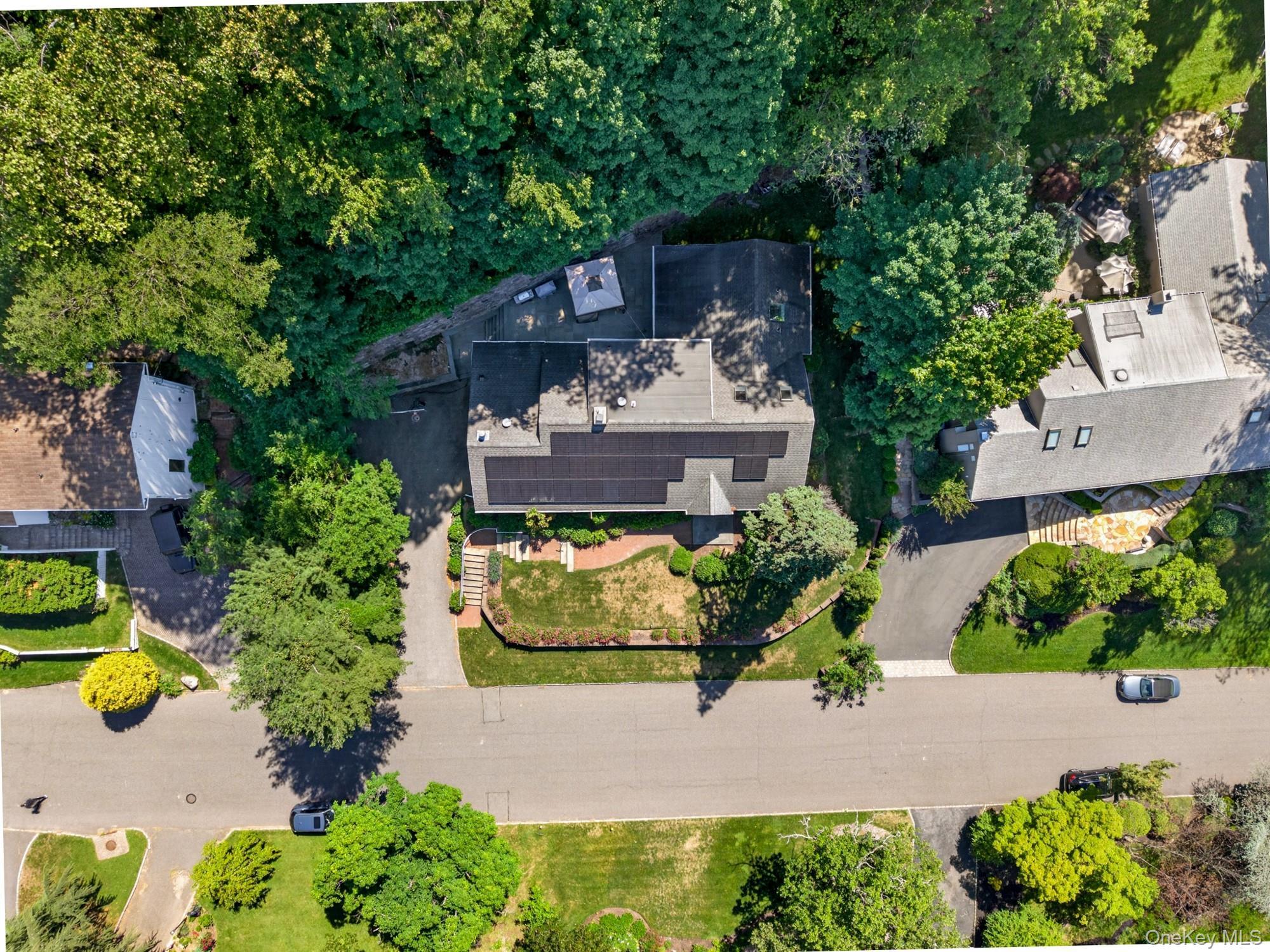 Single Family Mimosa Drive  Nassau County, NY 11576, MLS-1007376-37