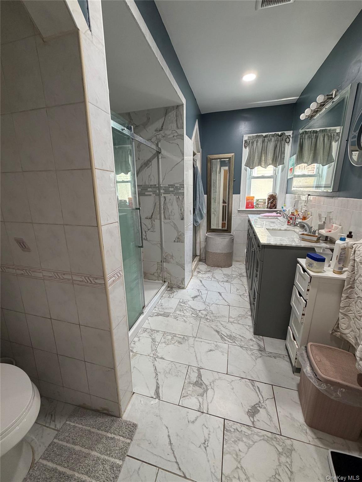 Single Family 228th Queens, NY 11413, MLS-1007377-13