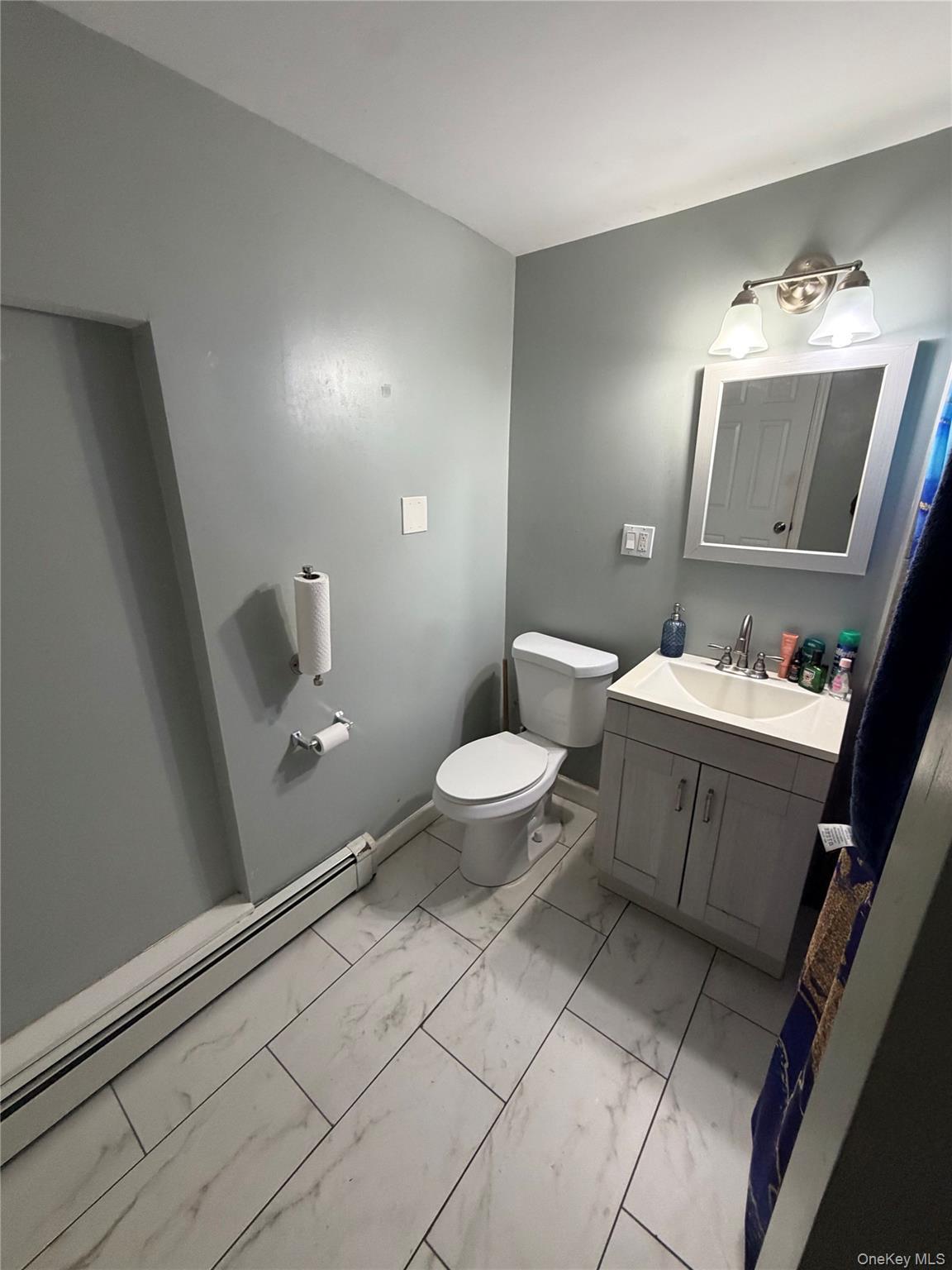 Single Family 228th Queens, NY 11413, MLS-1007377-23