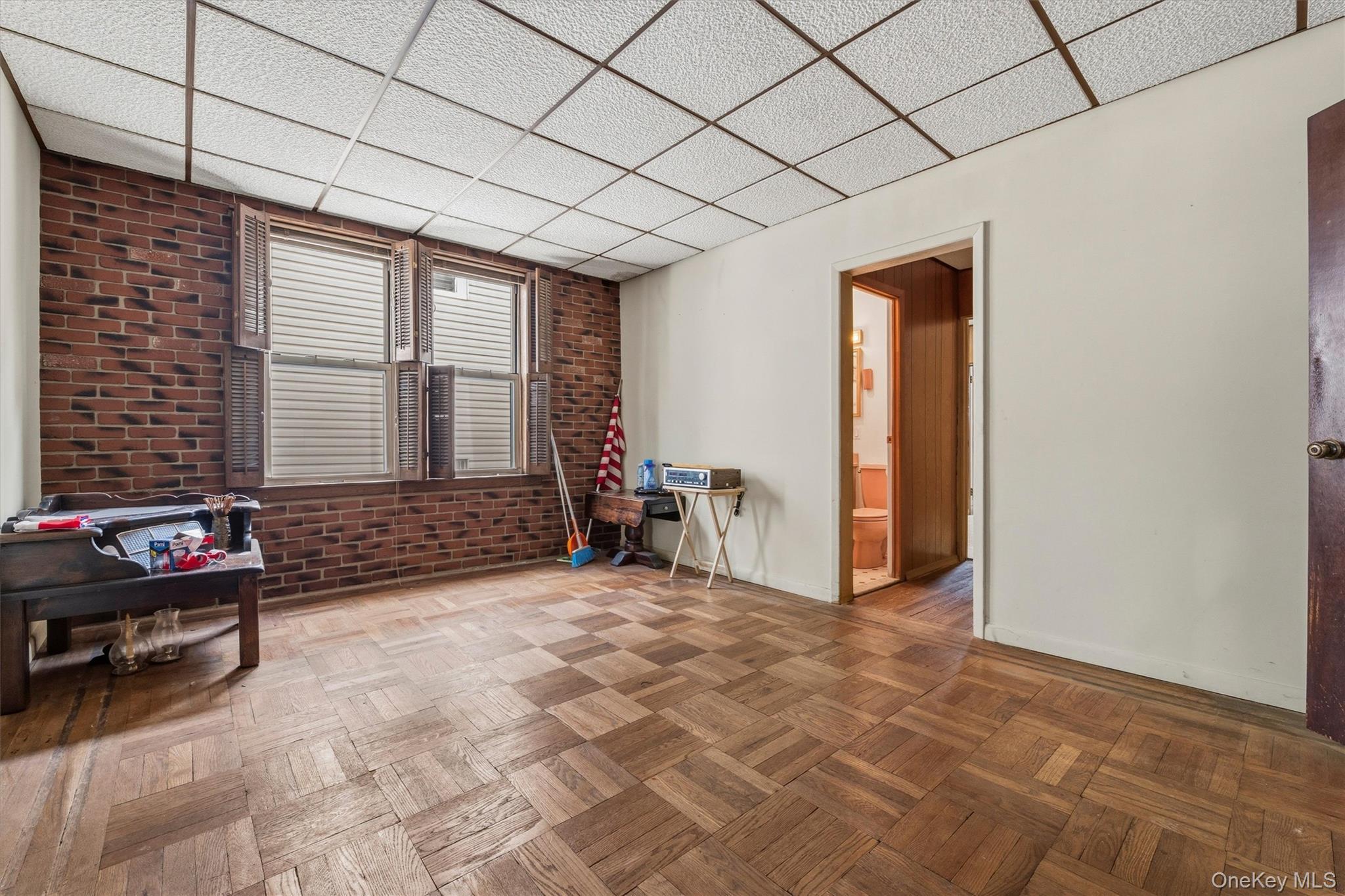 Single Family Miles Avenue Bronx, NY 10465, MLS-1007378-6