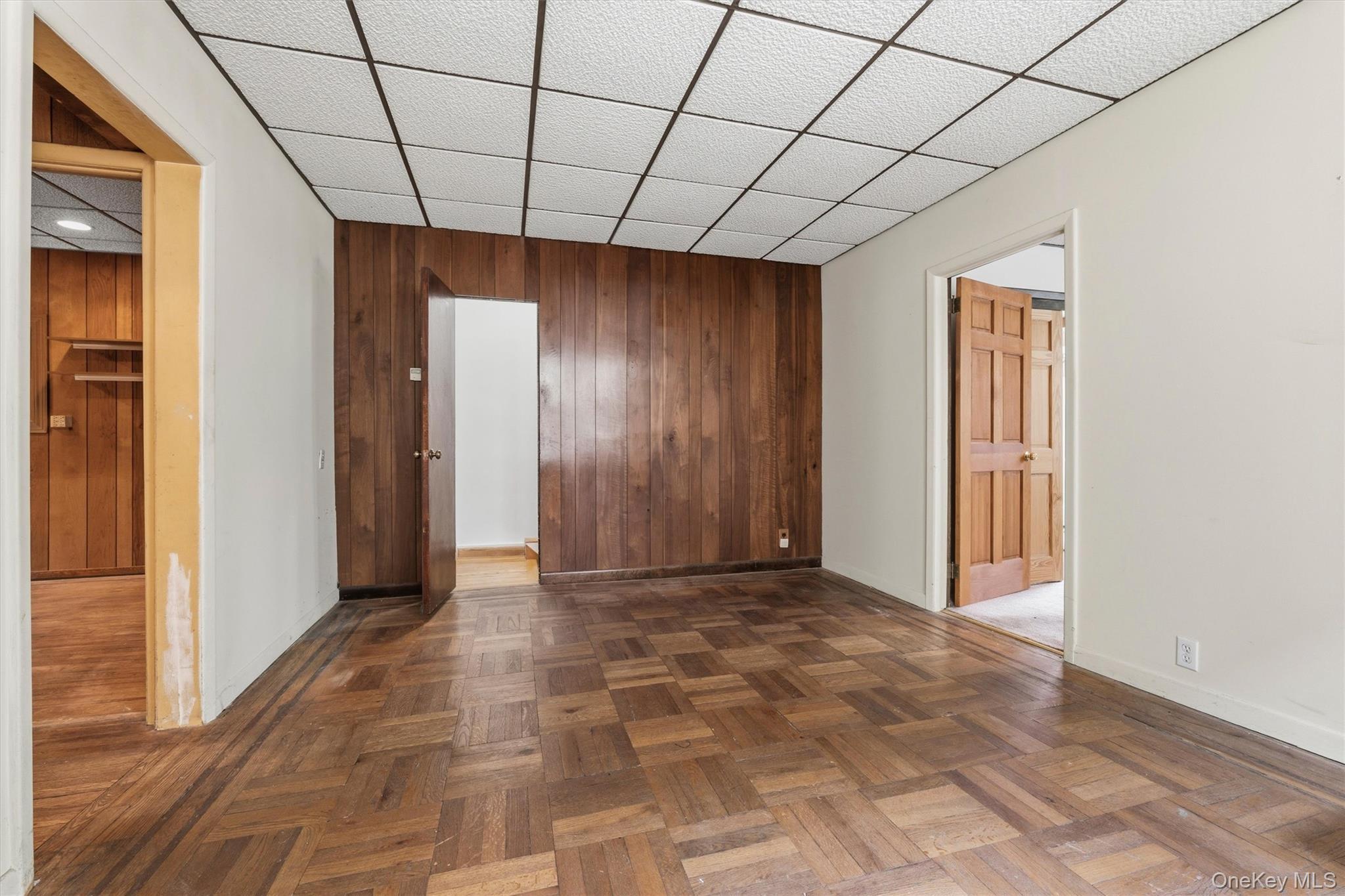 Single Family Miles Avenue Bronx, NY 10465, MLS-1007378-7