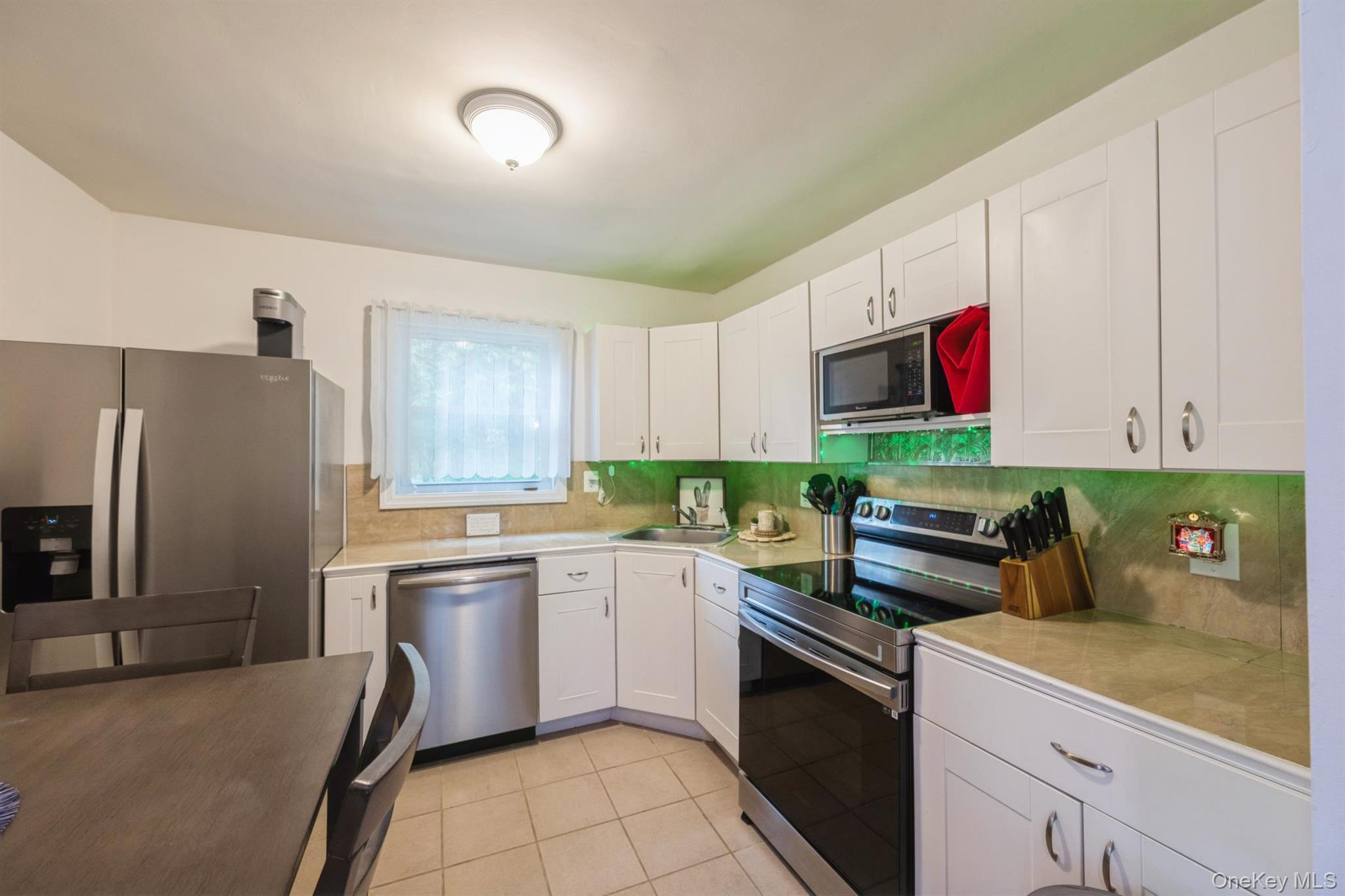 Single Family Hallock Landing Road  Suffolk County, NY 11778, MLS-1007391-7
