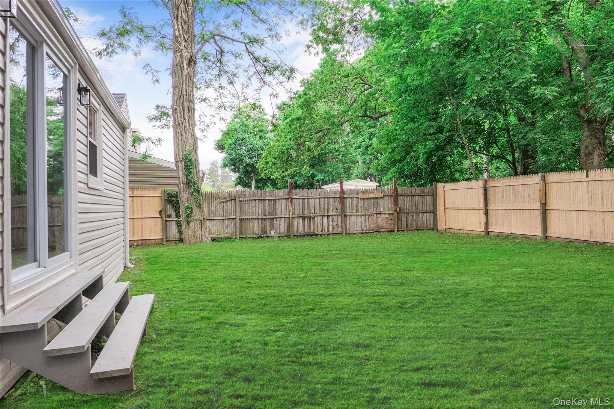 Single Family Station Road  Suffolk County, NY 11713, MLS-1007429-13