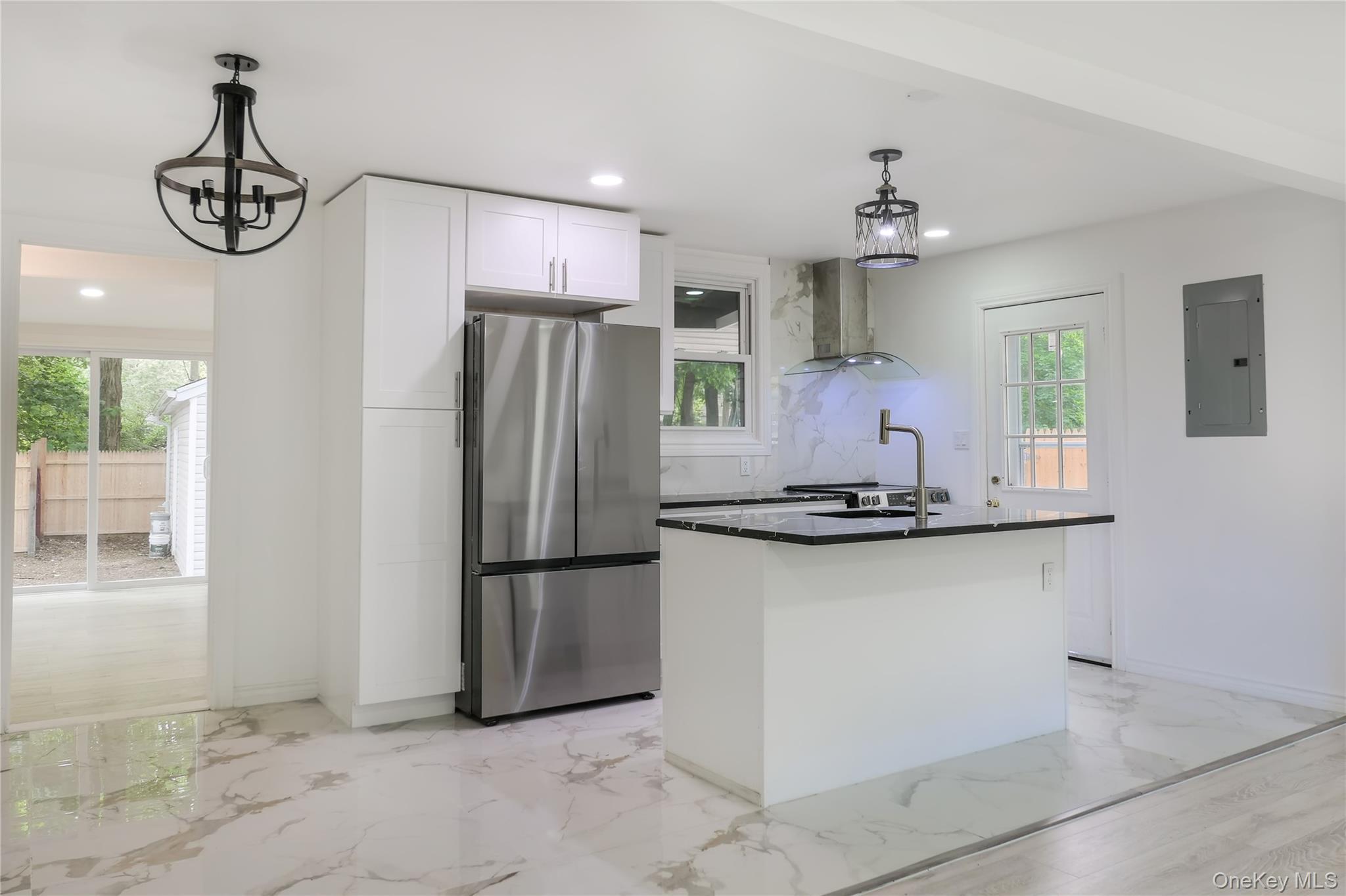 Single Family Station Road  Suffolk County, NY 11713, MLS-1007429-5