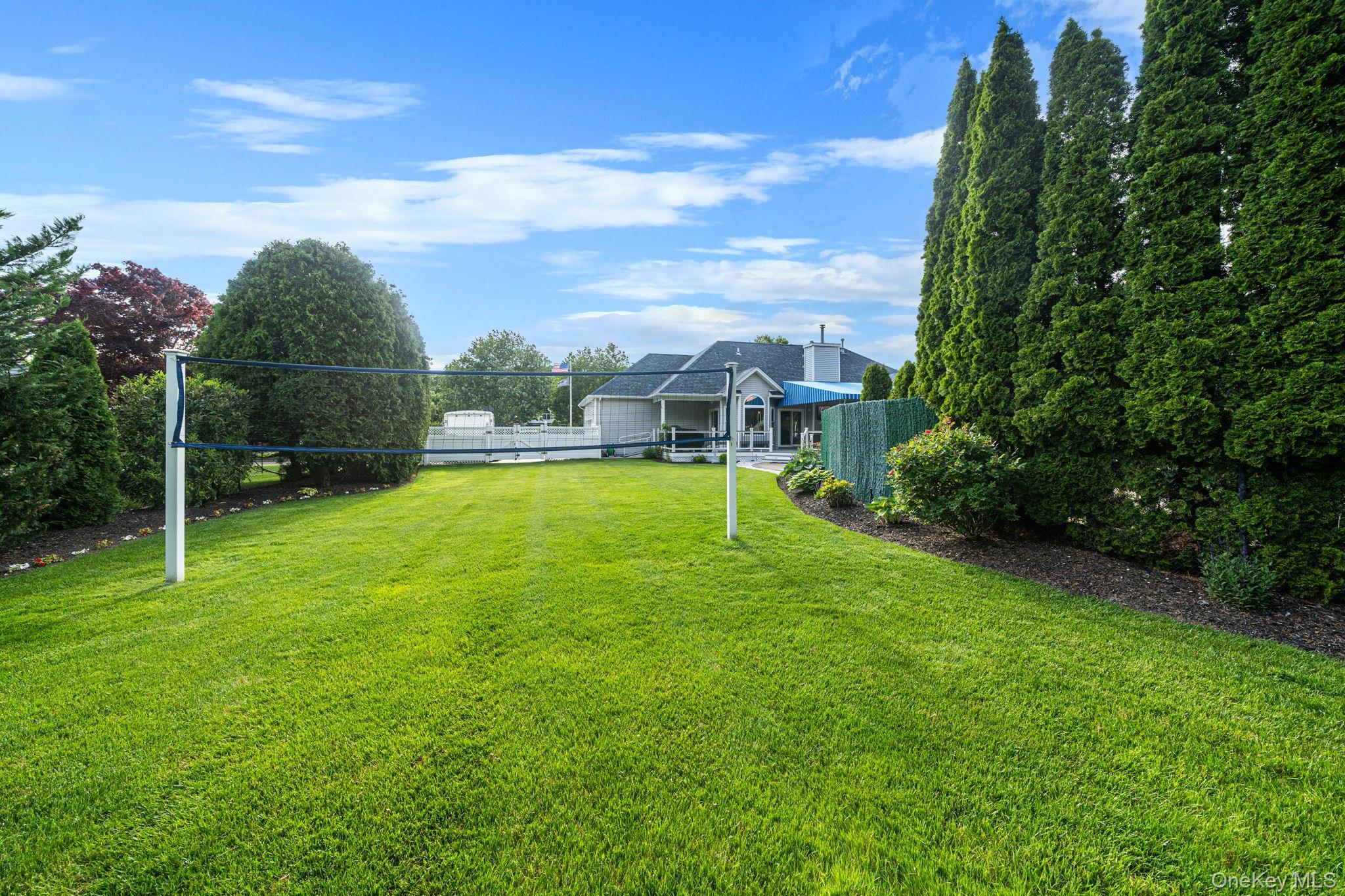 Single Family Paige Lane Suffolk County, NY 11955, MLS-1007441-46