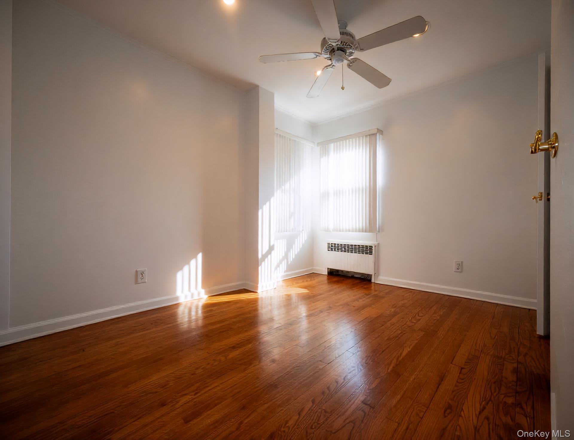 Single Family 242nd Street  Queens, NY 11422, MLS-1007454-4