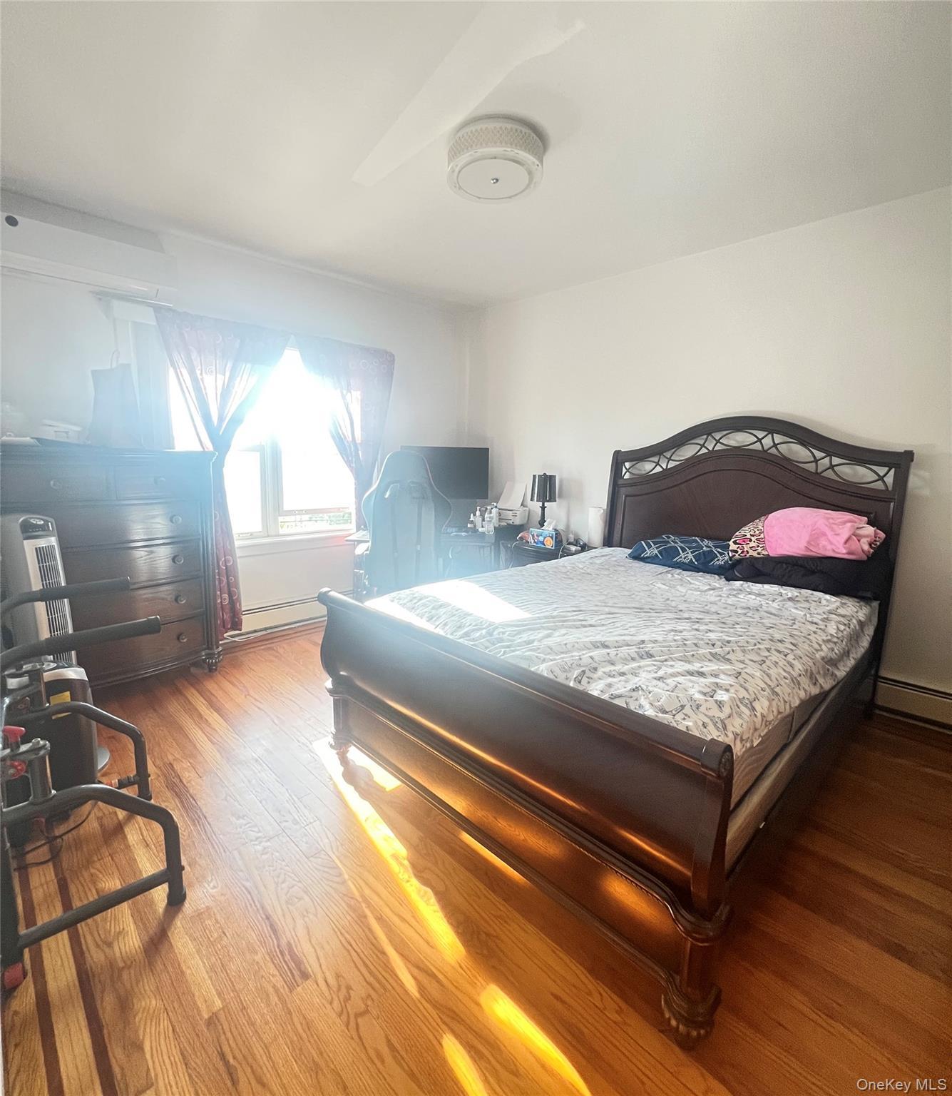 Single Family 66th Queens, NY 11378, MLS-1007470-4