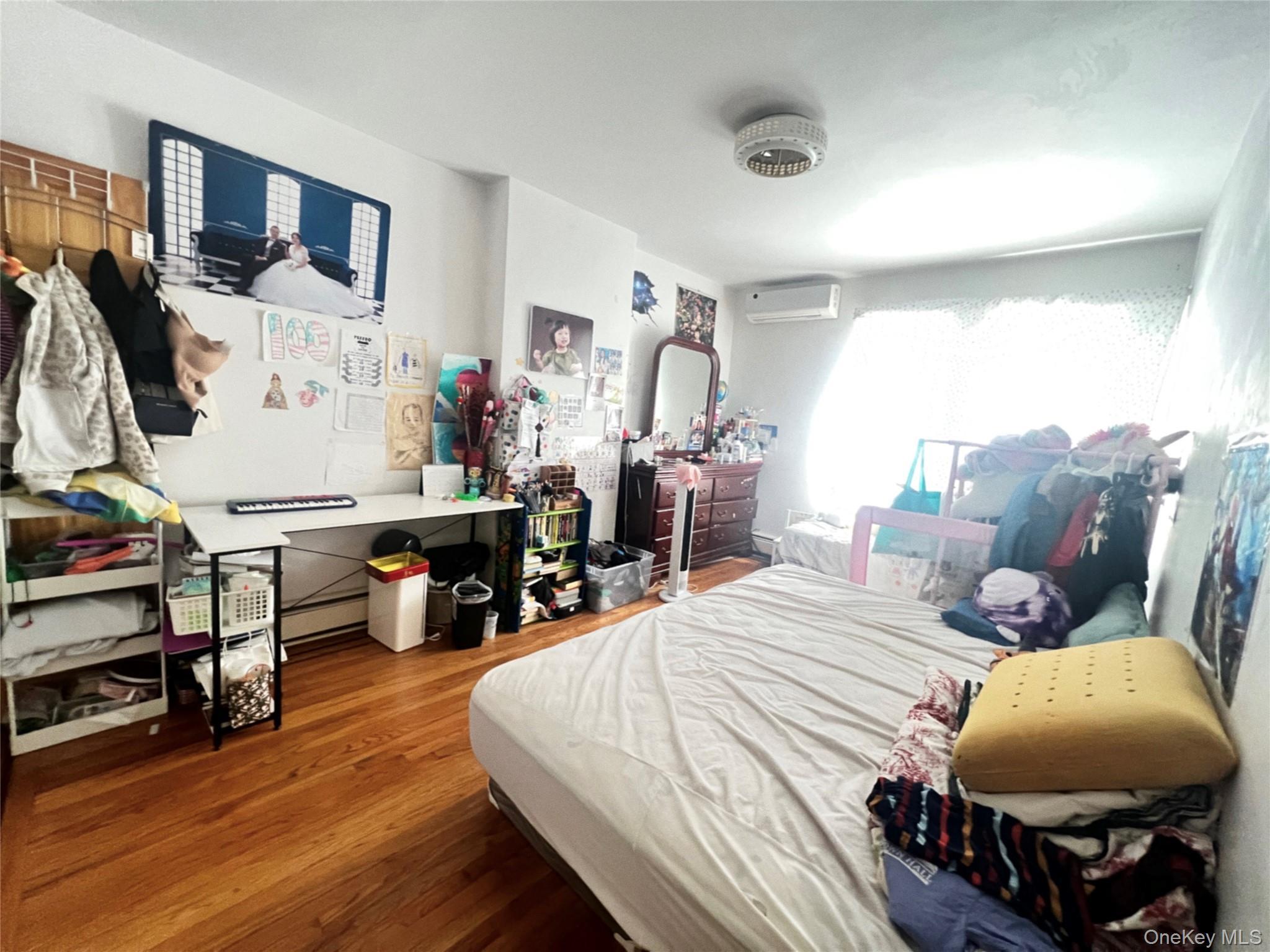 Single Family 66th Queens, NY 11378, MLS-1007470-9