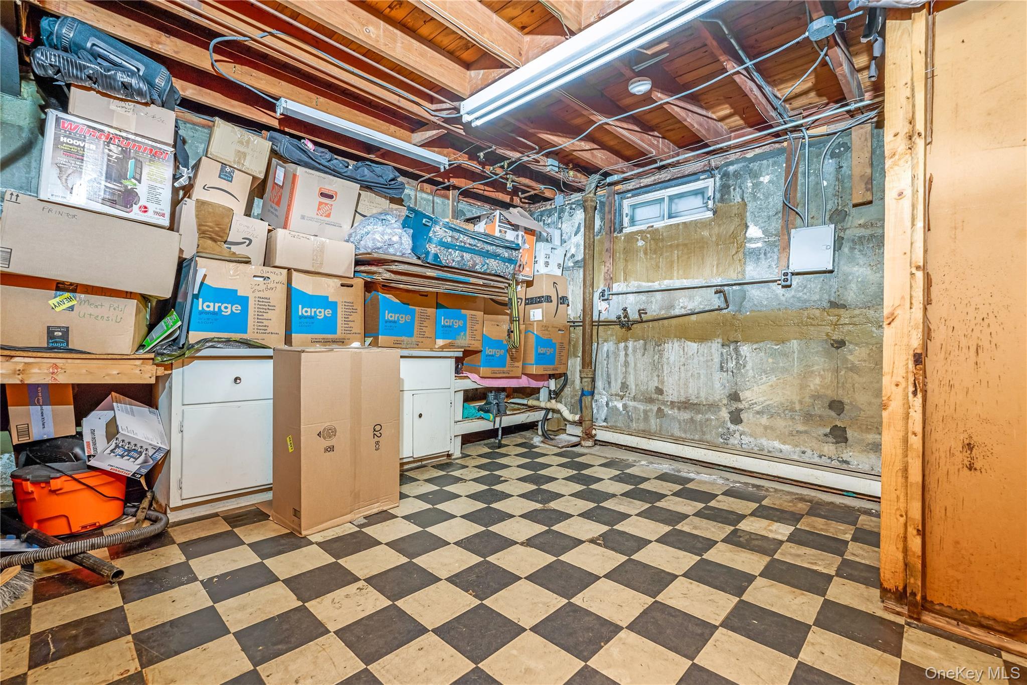 Single Family 171st Street Queens, NY 11366, MLS-1007471-16