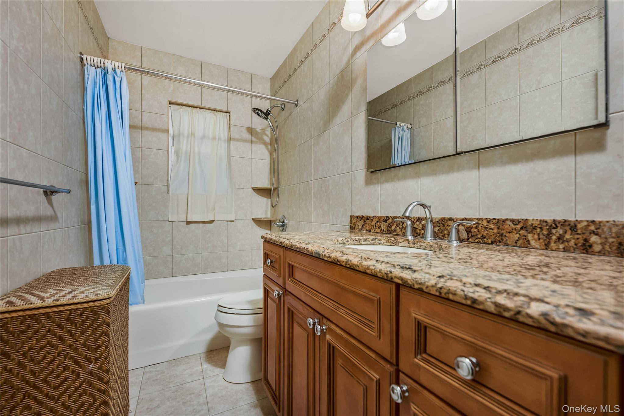 Single Family 171st Street Queens, NY 11366, MLS-1007471-5