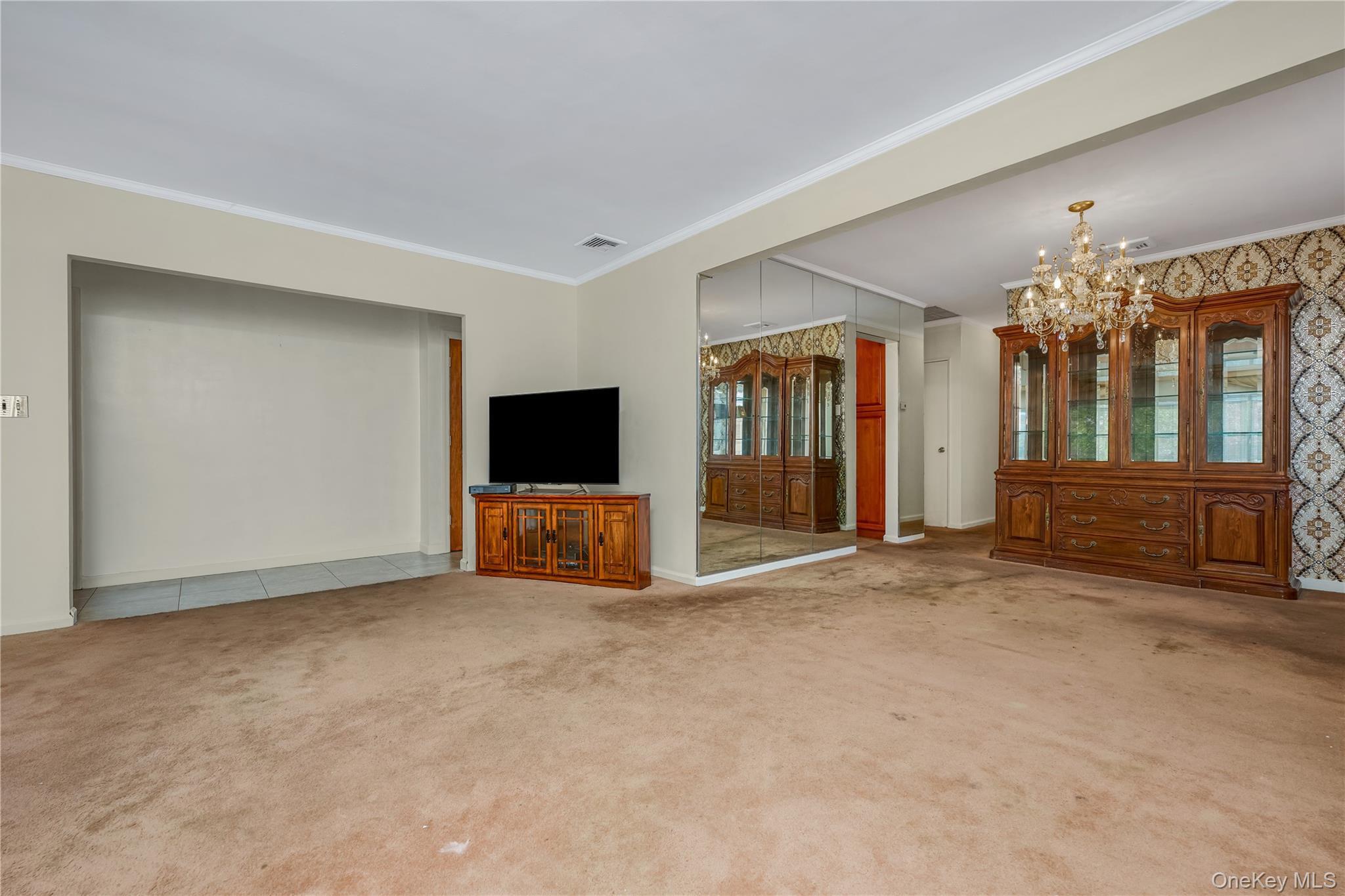 Single Family 171st Street Queens, NY 11366, MLS-1007471-8
