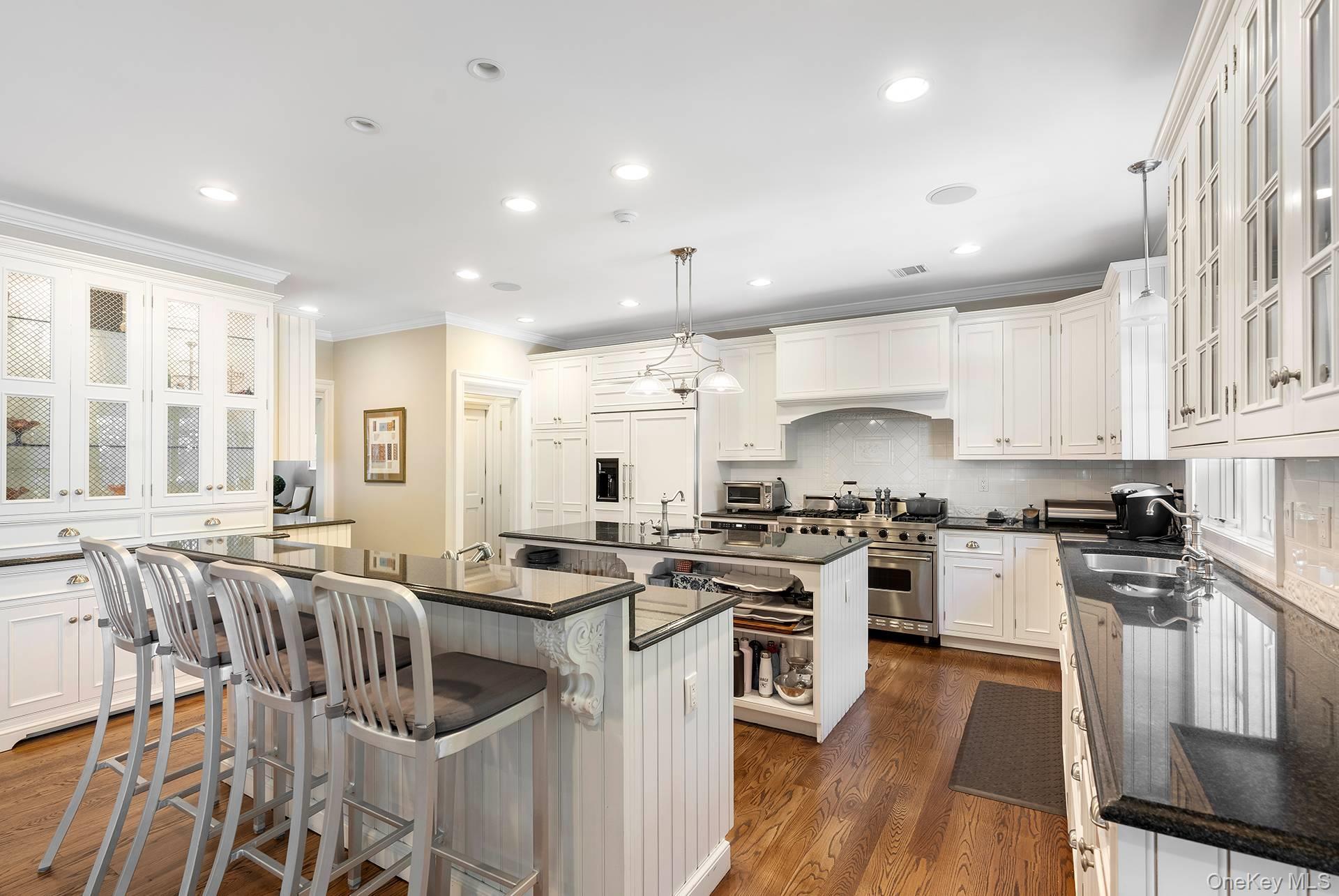 Single Family Woodruff Lane  Suffolk County, NY 11932, MLS-1007474-8