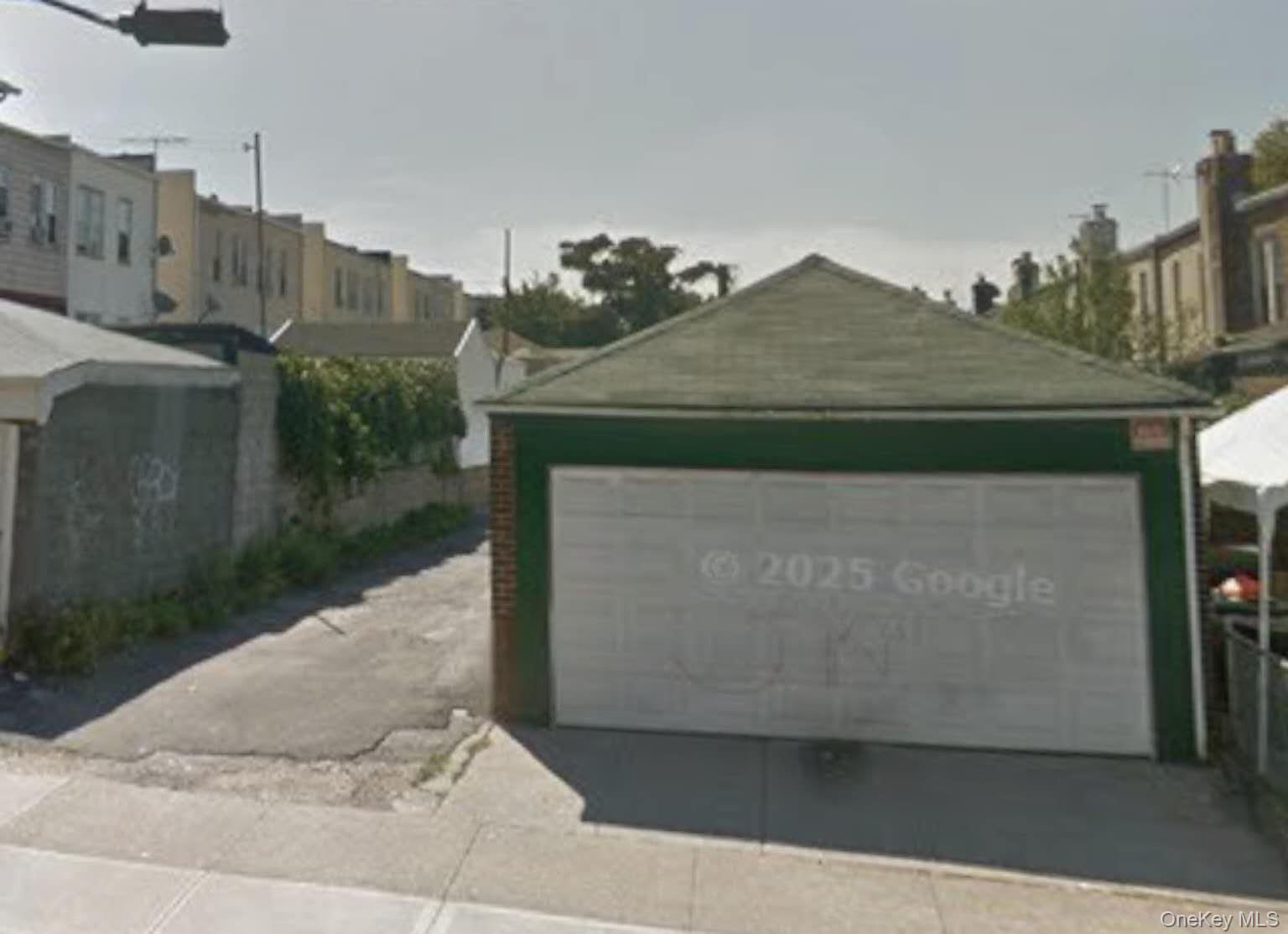 Single Family 46th Street  Queens, NY 11377, MLS-1007499-3