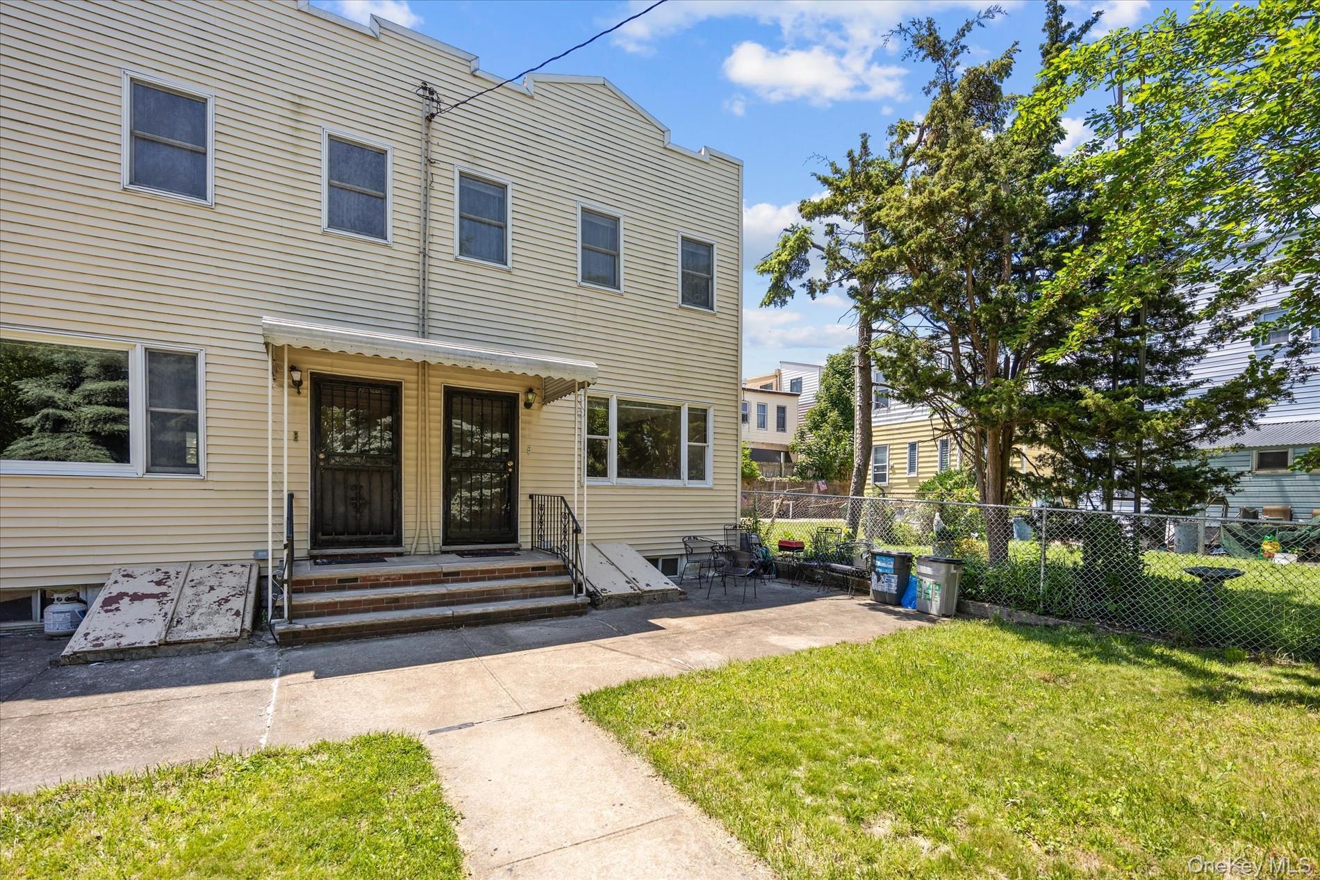 Single Family 56th Queens, NY 11378, MLS-1007549-3