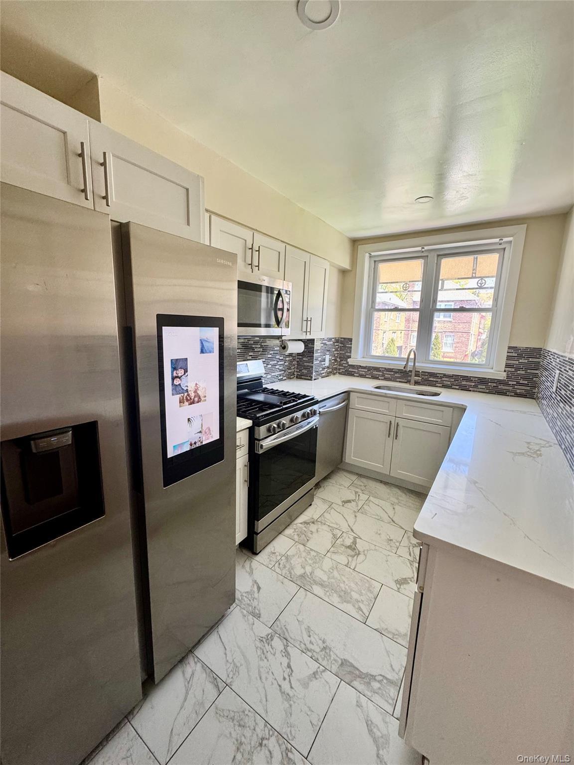 Single Family Bruner Bronx, NY 10466, MLS-1007552-2
