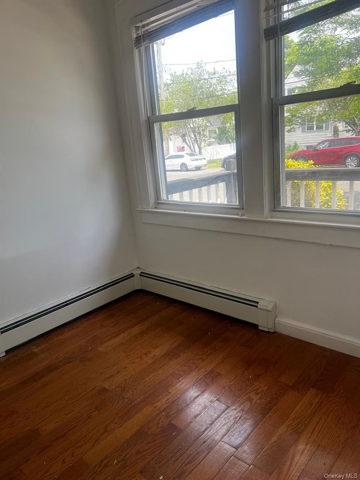 Single Family Penataquit Avenue Suffolk County, NY 11706, MLS-1007567-6