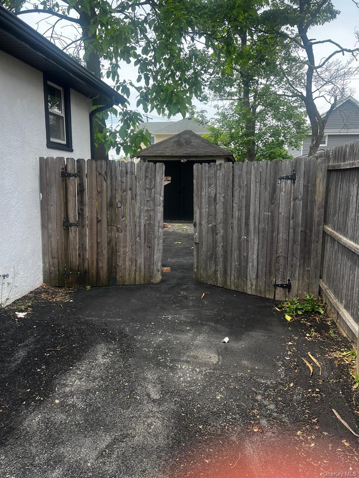 Single Family Penataquit Avenue Suffolk County, NY 11706, MLS-1007567-7