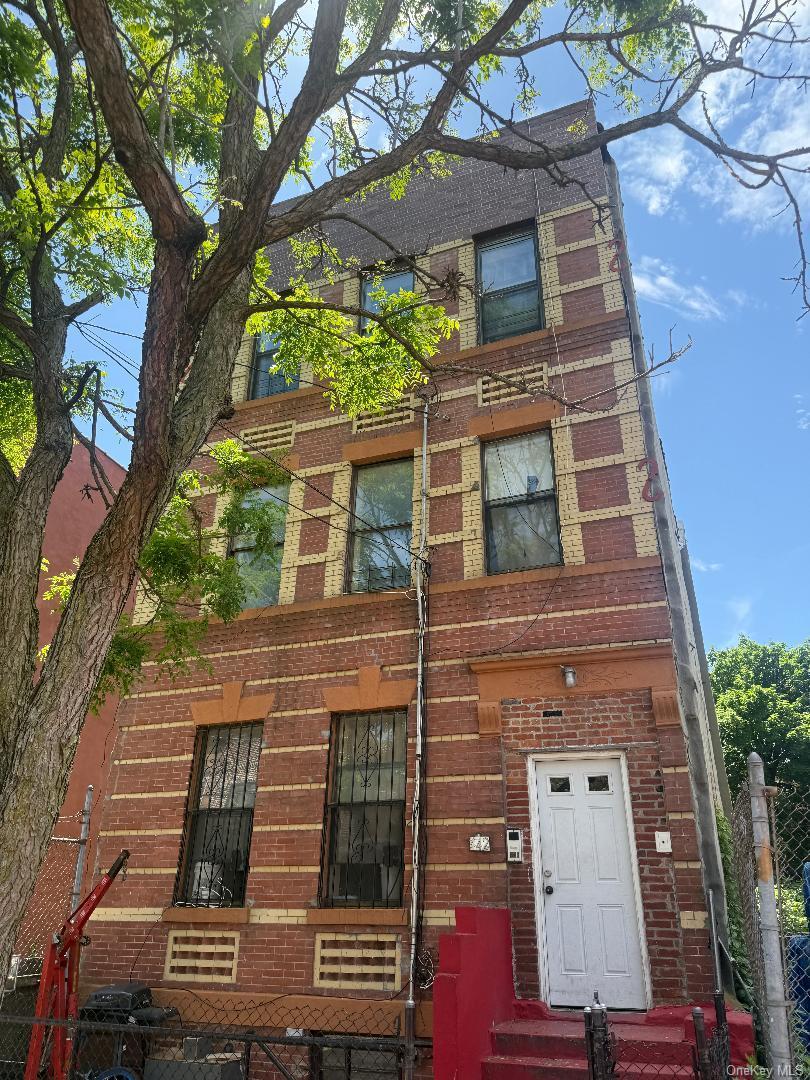 Single Family Linwood  Brooklyn, NY 11208, MLS-1007583-2
