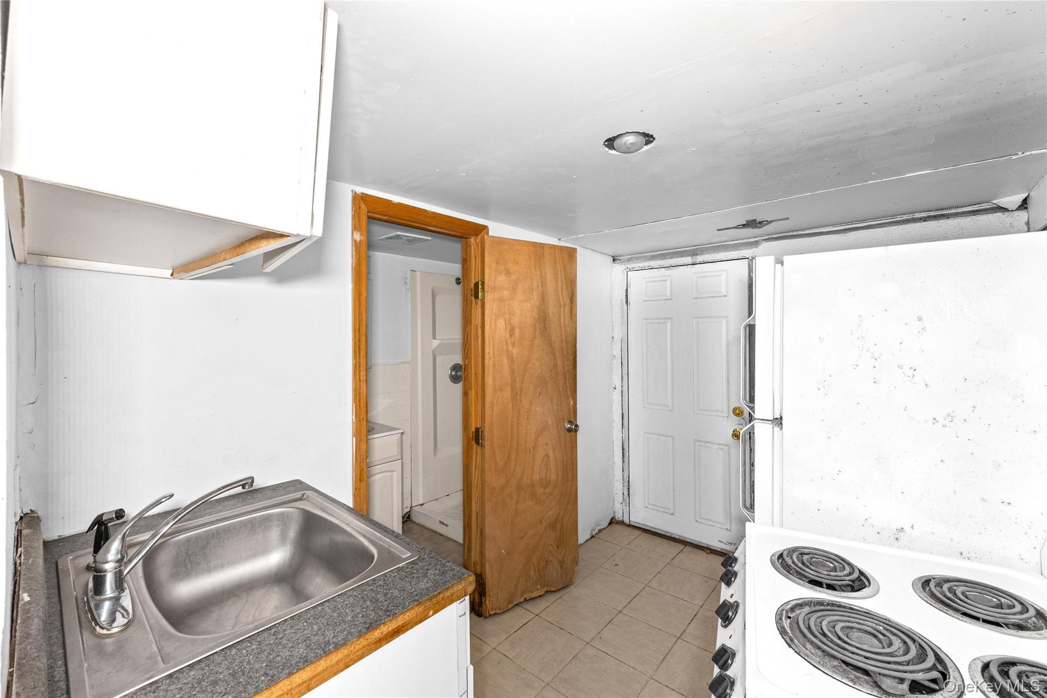 Single Family Henry Street Nassau County, NY 11553, MLS-1007584-35